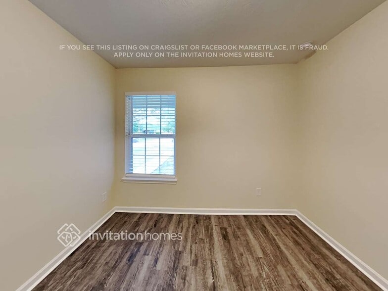 Building Photo - 8574 Chaletford Dr
