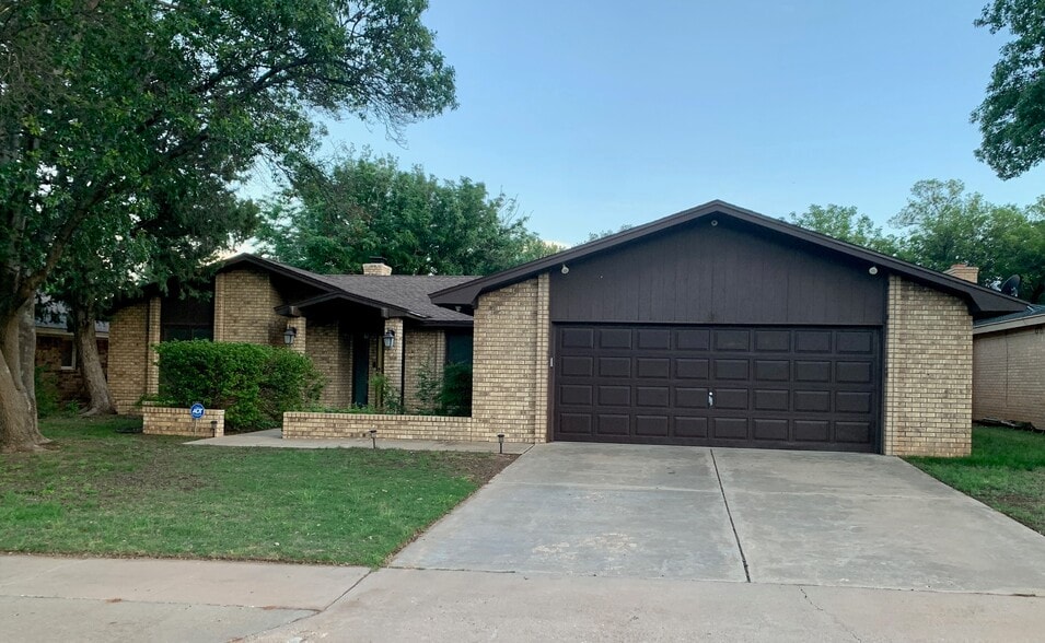 5207 90th St. - 5207 90th St