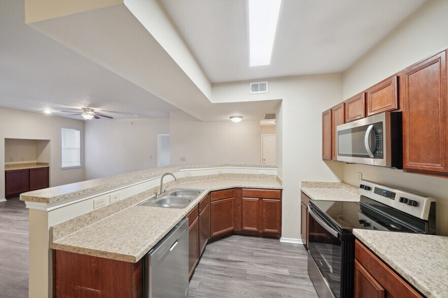 Preserve at pecan creek 6303 w shady shores rd denton tx 76208