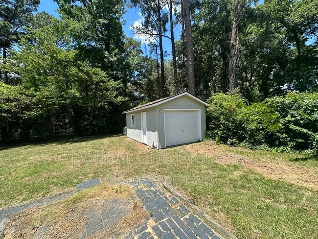Building Photo - 4453 Oakmont Cir