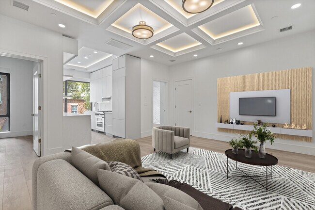 Building Photo - 1584 Beacon St