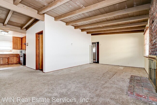 Building Photo - 3 br, 1.5 bath House - 1905 Curtis Ave