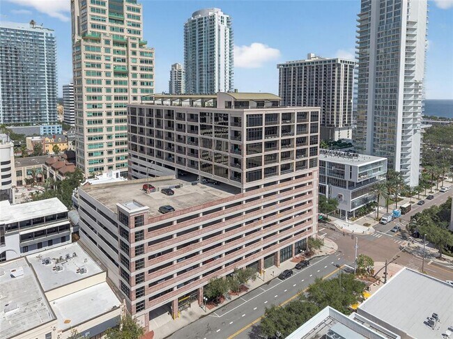 Building Photo - 175 2nd St S