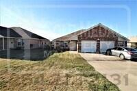 Building Photo - 1514 Shoshoni Trail