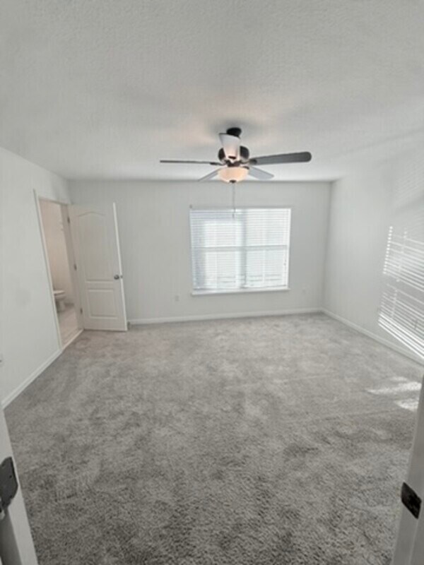 Building Photo - 1660 Pham Dr