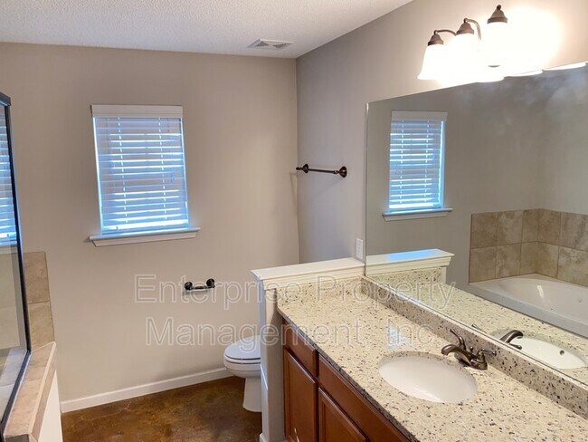 Building Photo - 9404 Eckley Pl