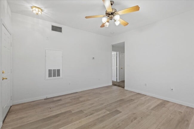Building Photo - 1521 Ruby Cliffs Ln