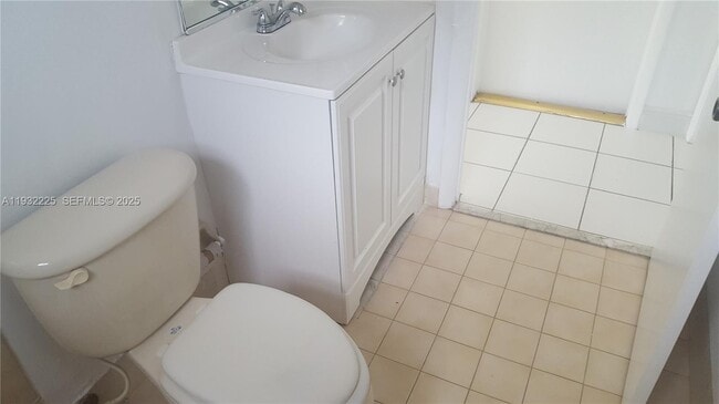 Building Photo - 11860 SW 92nd Ln