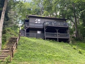 Building Photo - 476 Ballou Mills Rd
