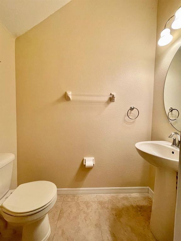 Building Photo - 20443 Berrywood Ln