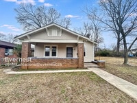 Building Photo - 1753 Lee Ave SW