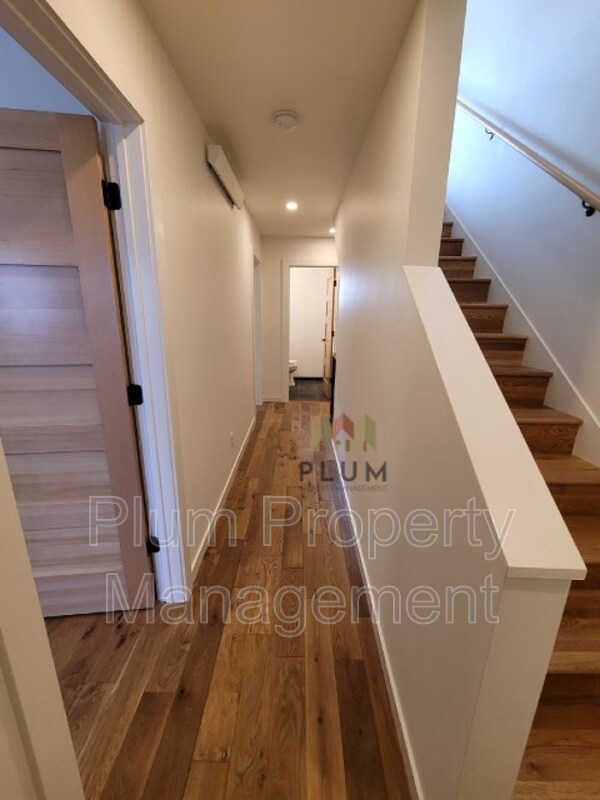 Building Photo - 2023 S Higgins Ave