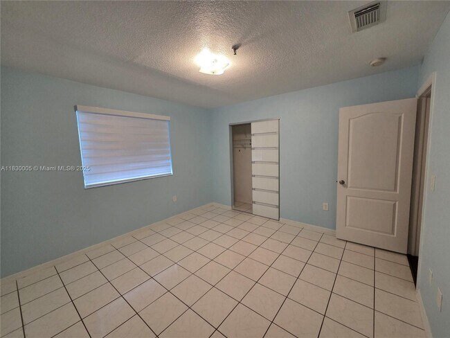 Building Photo - 8360 NW 103rd St