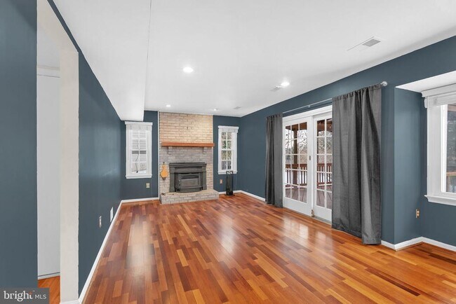 Building Photo - 6229 Gentle Ln