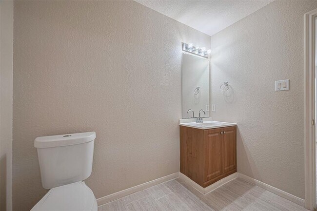 Building Photo - 3834 Pebble Garden Ln