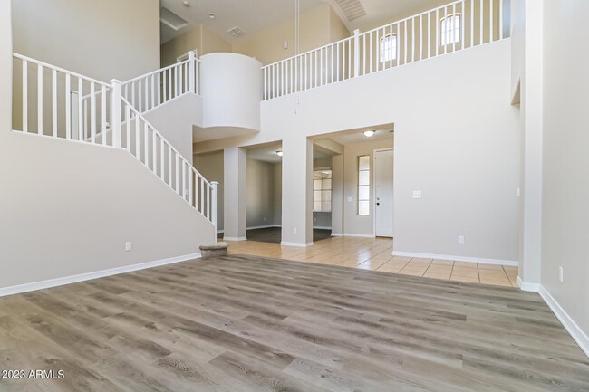 Building Photo - 15260 W Boca Raton Rd