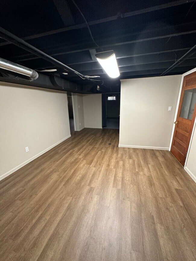 Building Photo - 3 BEDROOMS PLUS OFFICE,  2 BATHROOM, SINGLE FAMILY HOME IN THE AVENUES