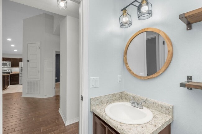 Building Photo - Available March 2nd