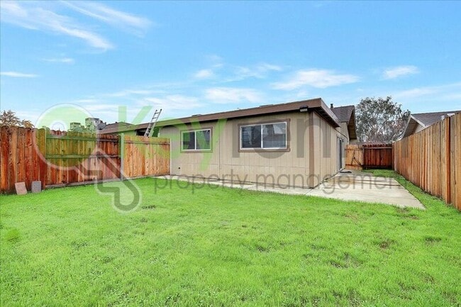 Building Photo - 7331 Florinda Way