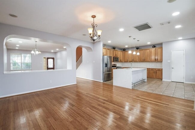 Building Photo - 6323 Channelbrook Ln