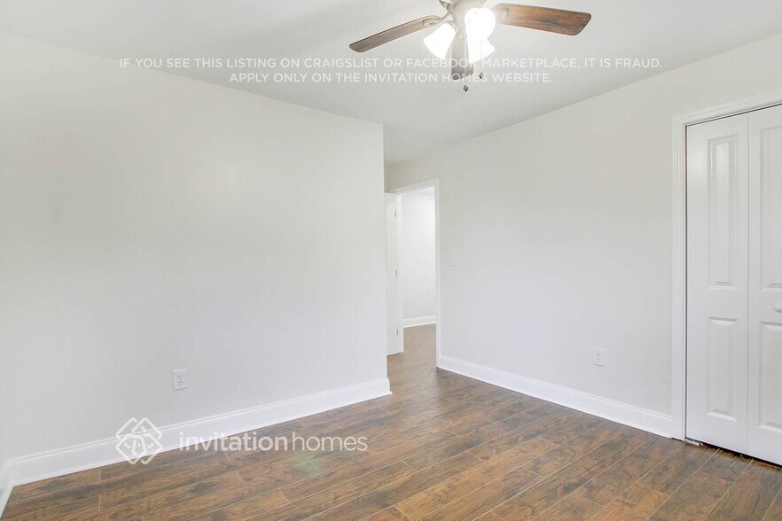 Building Photo - 8475 Estelle St