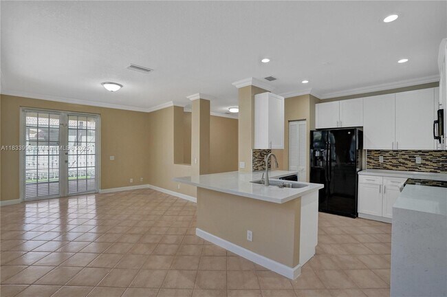 Building Photo - 797 Chimney Rock Rd