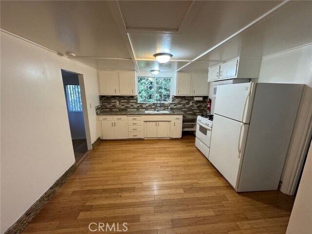 Building Photo - 22360 Crest Forest Dr