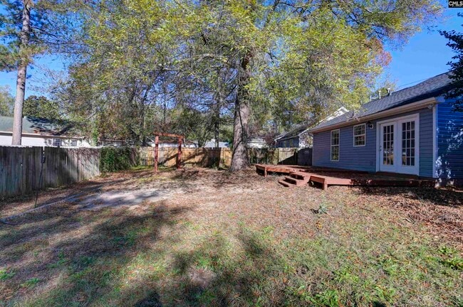 Building Photo - 509 Burnside Dr