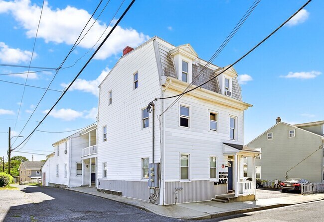 Building Photo - 1216 Brandywine St