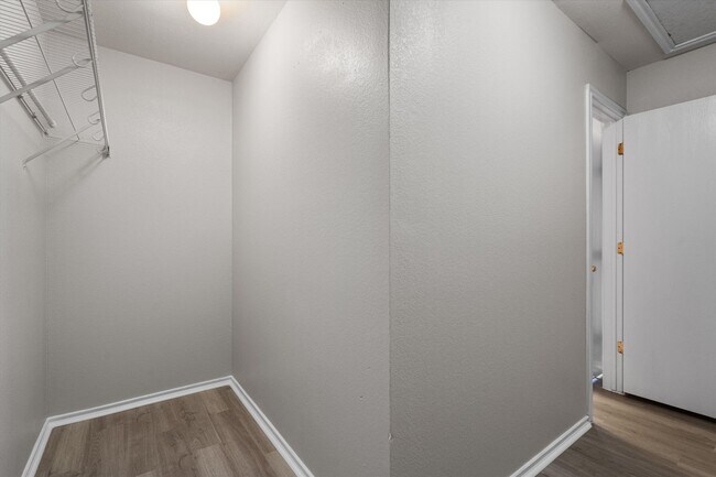 Building Photo - 142 Jack Rabbit Ln