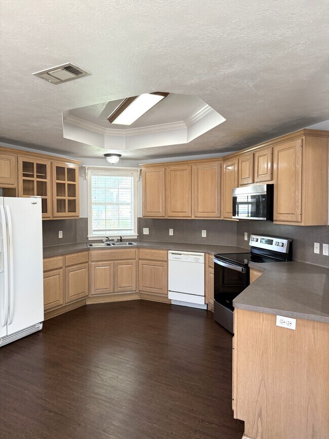 Building Photo - 3114 Pleasant Forest Dr