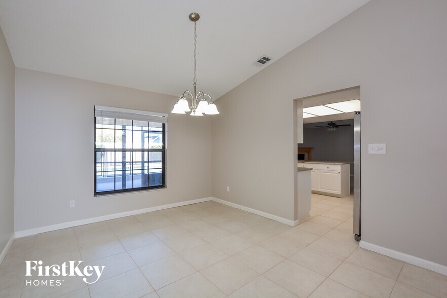 Building Photo - 1075 Shaffer Trail