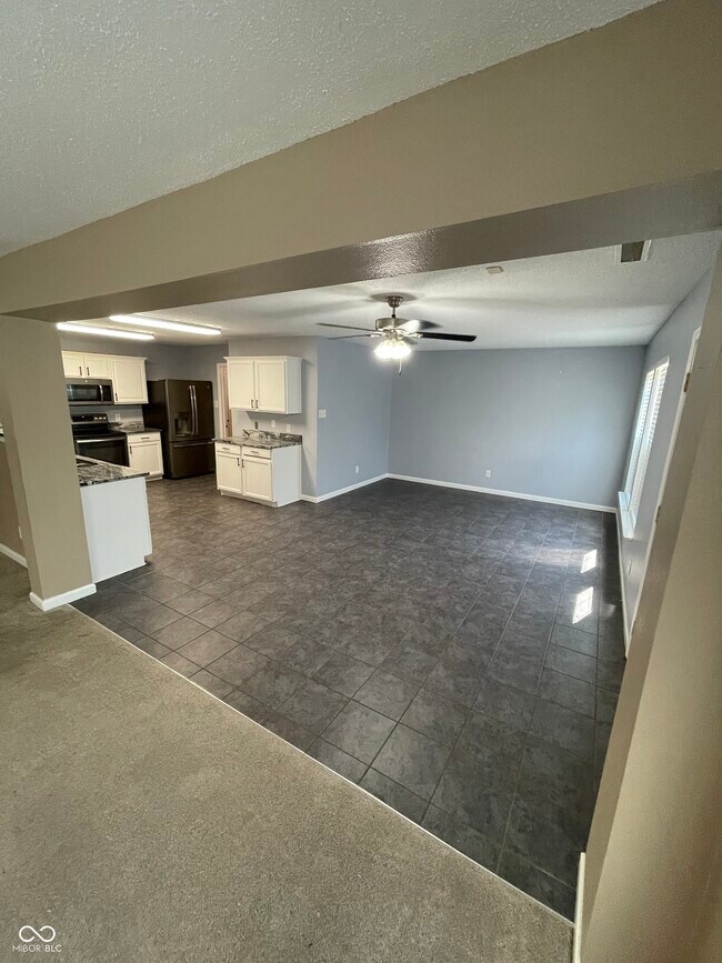 Building Photo - 2830 Monarchy Ln