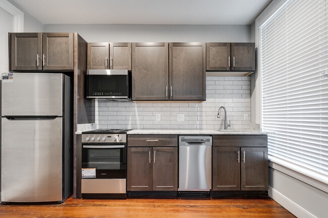 Kitchen - Landmark at Marshall Broad