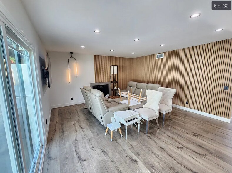 Building Photo - 13367 Golden Valley Ln