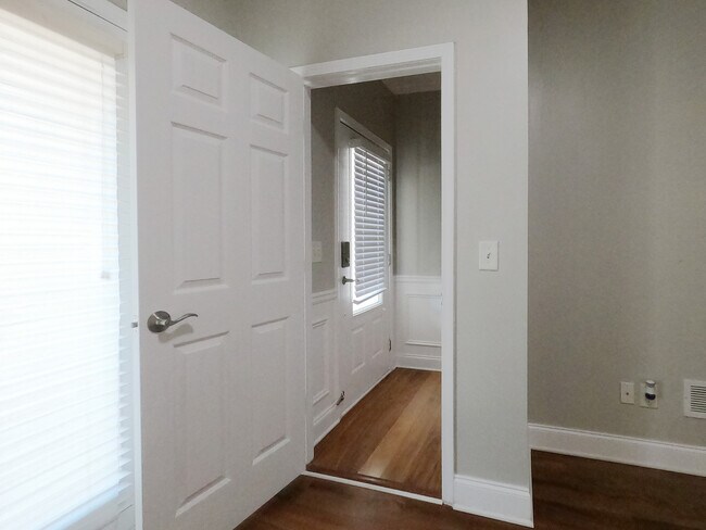 Building Photo - 213 16th St NW