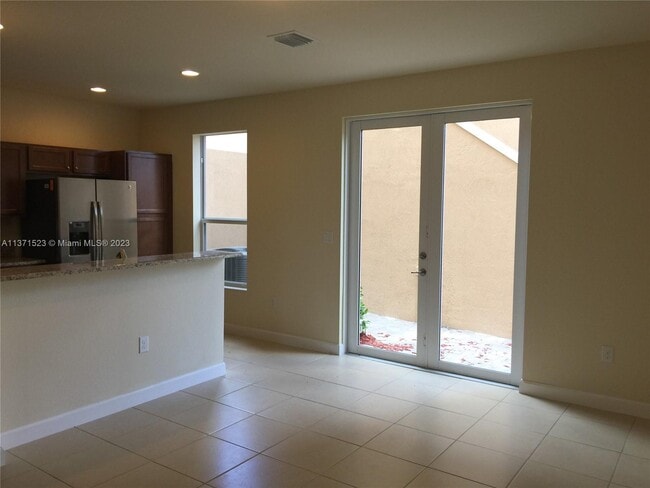 Building Photo - 17107 SW 96th St