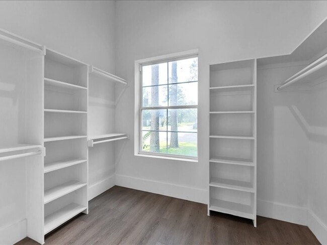Building Photo - 8115 Cedar Brush Cir