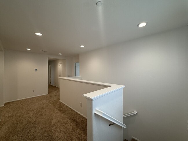 Building Photo - New Victorville 5 Bedroom + 3 Bathroom!