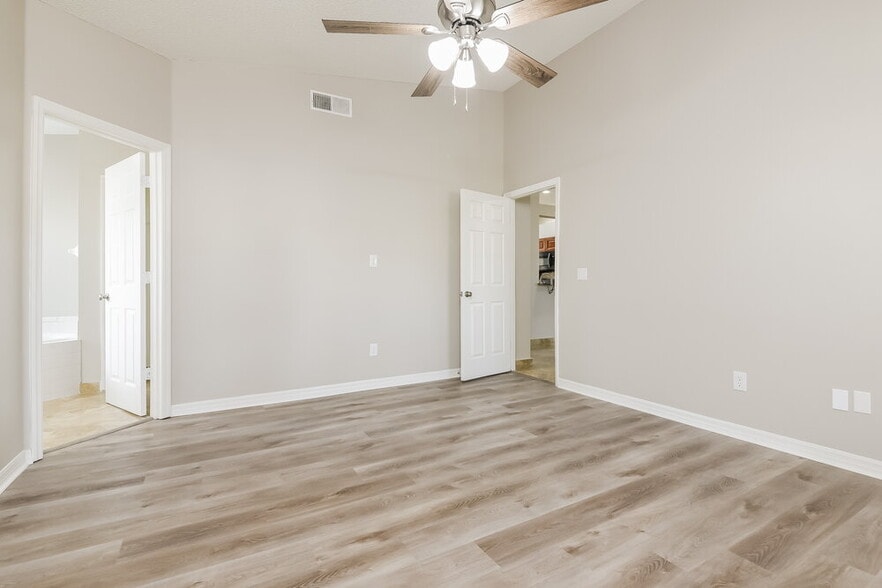 Building Photo - 1232 Lake Piedmont Cir