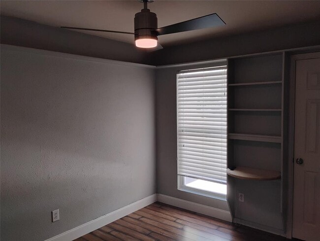 Building Photo - 2018 Ramona Cir