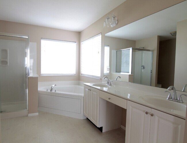 Building Photo - 95 Counsel Ct