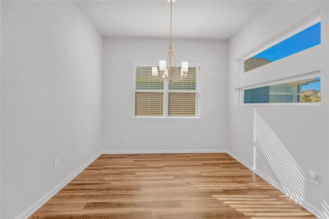 Building Photo - 9941 Comely Bnd