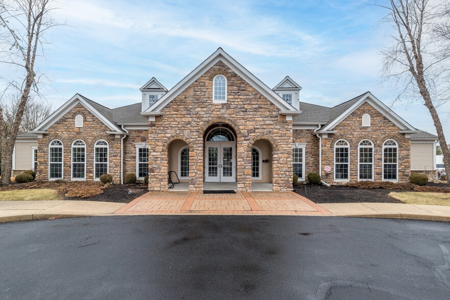 Community Clubhouse - 1540 Artisan Ct