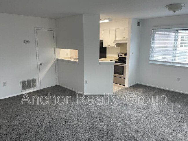 Building Photo - 1009 Autumn Woods Ln