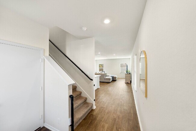 Building Photo - Want discounted utilities along with Free Rent? You came to the right place!