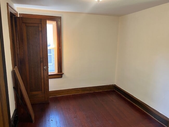 Building Photo - 88 E Ido Ave