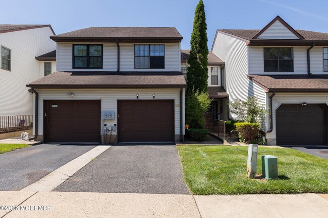 Building Photo - 276 Longwood Dr