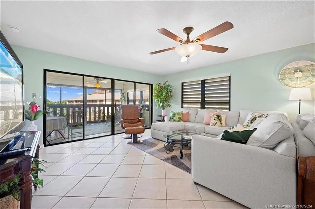Balcony with a view - 166 SE Saint Lucie Blvd