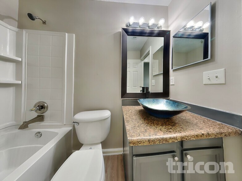 Building Photo - 6529 Sandlers Preserve Dr